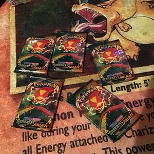 Pokemon Sword & Shield Darkness Ablaze Booster Pack - Red and Green